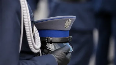 Wyższe stopnie i policyjny mundur. Uroczystość w Wadowicach