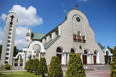 Dzień Kobiet na sportowo – siłownia i basen za 10 zł w MOSiR