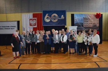 W „Czwórce” czas cofnął się o 60 lat podczas jubileuszu szkoły