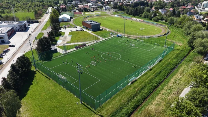 Piłka i nauka spotkały się w Wadowicach. Ósmoklasiści grali o sportową przyszłość