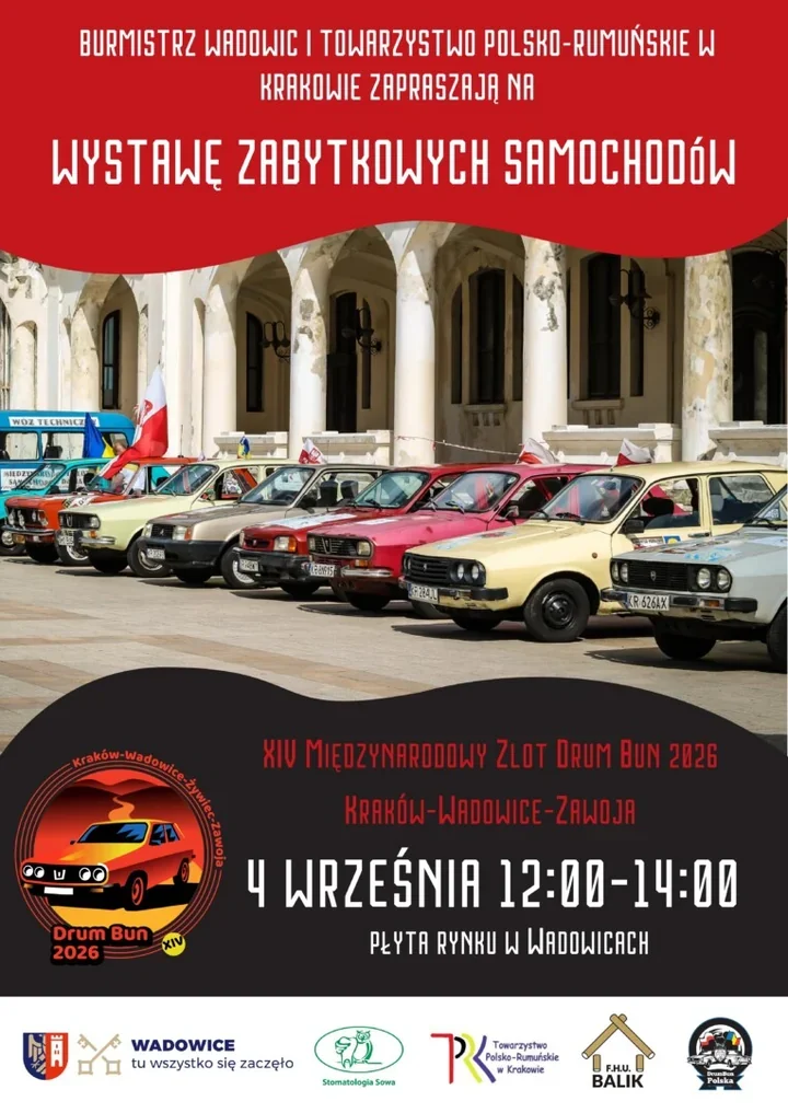 Zabytkowe samochody na wadowickim rynku. XIV zlot Drum Bun